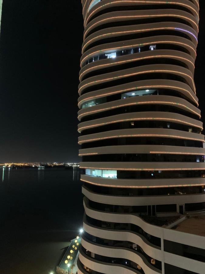 Puerto Santa Ana, Torres Bellini, 2 Dormitorios, Parqueo Guayaquil Eksteriør bilde